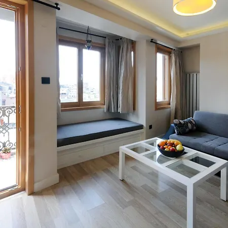 Aparthotel T-loft 3*