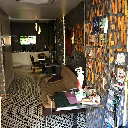 T顶层房公寓酒店 3*